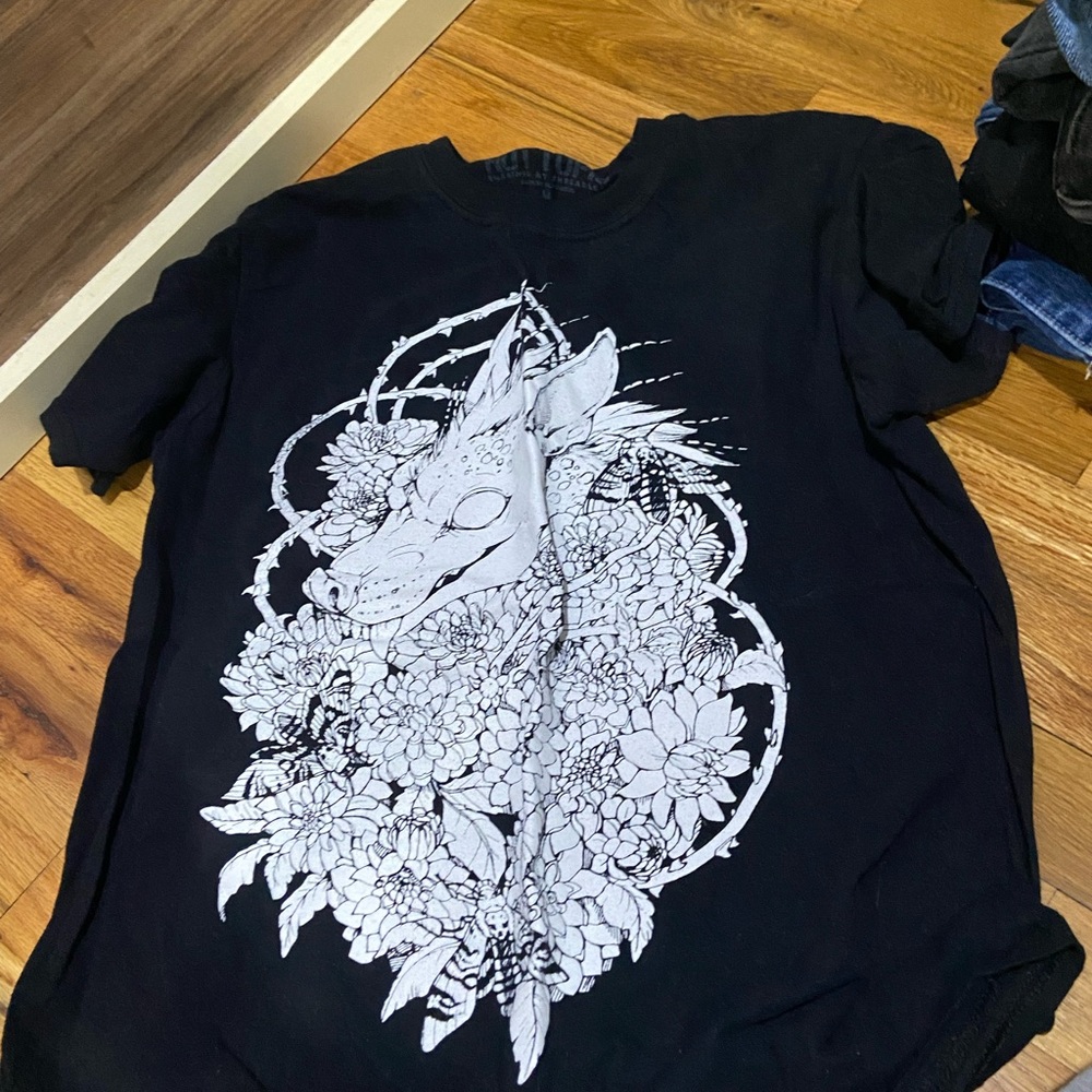 cute graphic tee